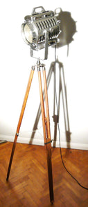 1940's ARNOLD & RICHTER MUNICH ANTIQUE FILM SPOT LIGHT PRESENTED ON A WOODEN TRIPOD - The Vintage Lighting Company LTD